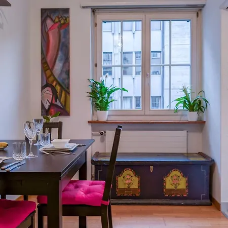 Relaxing Balcony 10Min To Main Station In Old Town Apartment Zurich Exterior photo